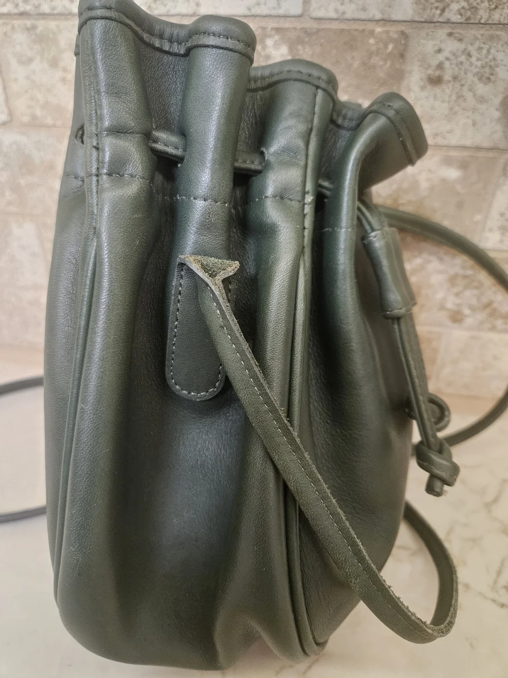 COACH Leather Drawstring Marble Bag Shoulder Bag in Ivy Green - Vintage 4031